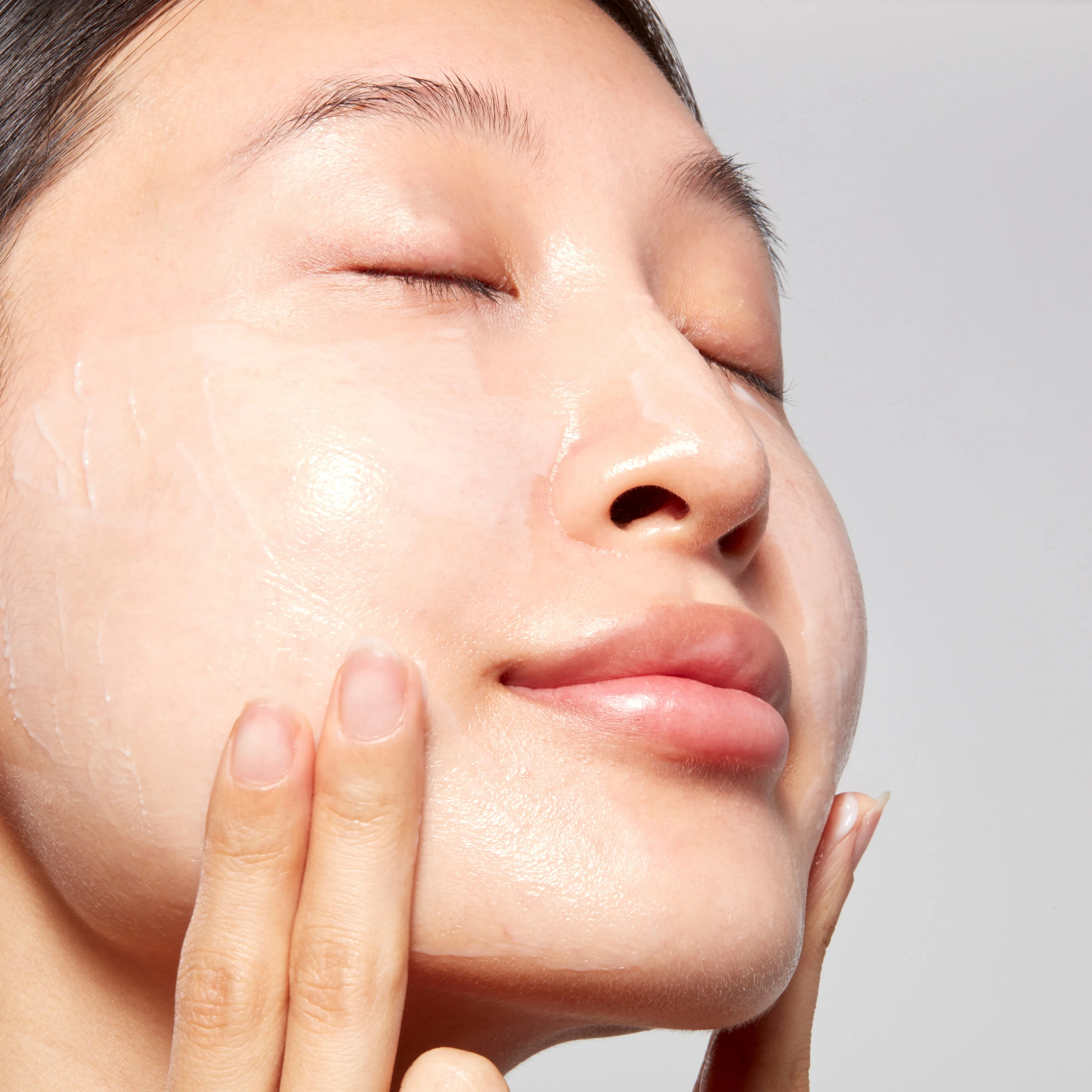Hydrating Overnight Mask with Peptides