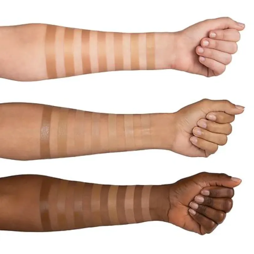 No7 Lift & Luminate Triple Action Serum Foundation - Soft Rose