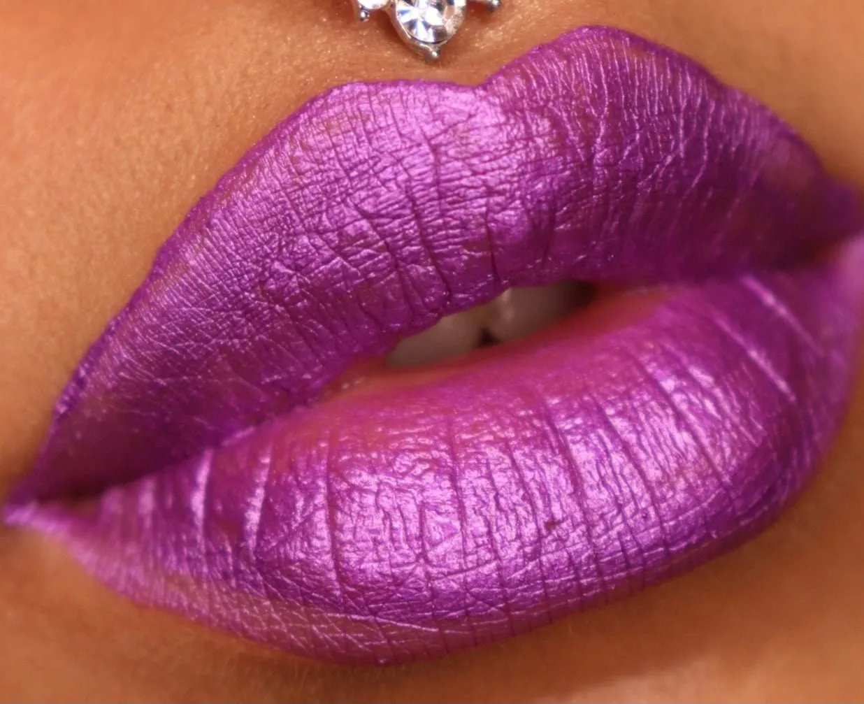 Sacred - Magic Metallic Lipstick