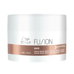 Wella Professionals Fusion Intense Repair Hair Mask for Damaged Hair | 150 ml | Dry Damaged Hair Treatment | With Silk Amino Acids | To Strengthen Hair against Breakage